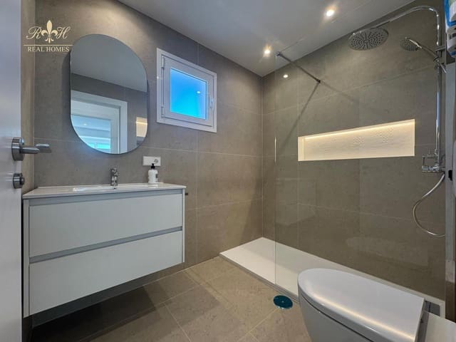 1 chambre Appartement à vendre à Albir, Alfaz del Pi / L'Alfàs del Pi avec piscine - 250 000 € (Ref: 9635076)