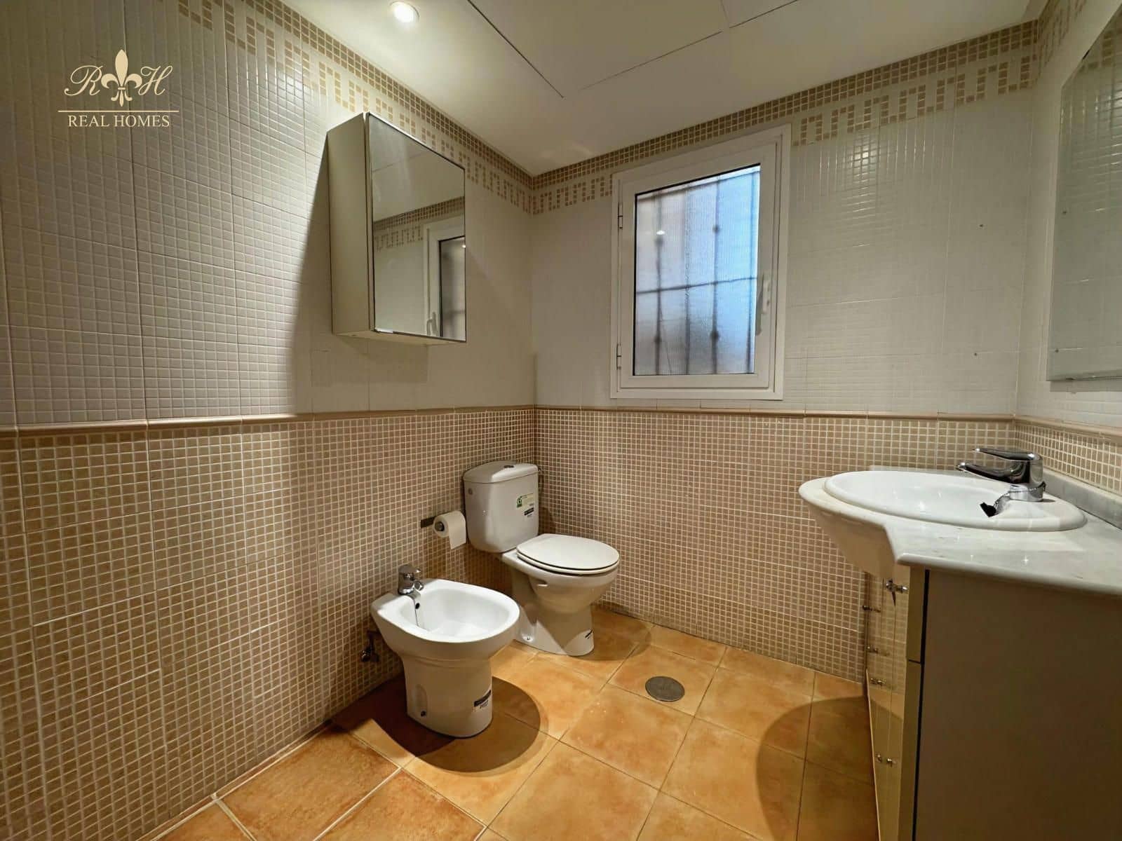 1 sovrum Lägenhet att hyra i Albir med pool - 850 € (Ref: 9656868)