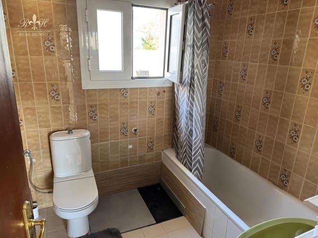 2 bedroom Villa for sale in Albir, Alfaz del Pi / L'Alfàs del Pi with garage - € 425,000 (Ref: 9676261)