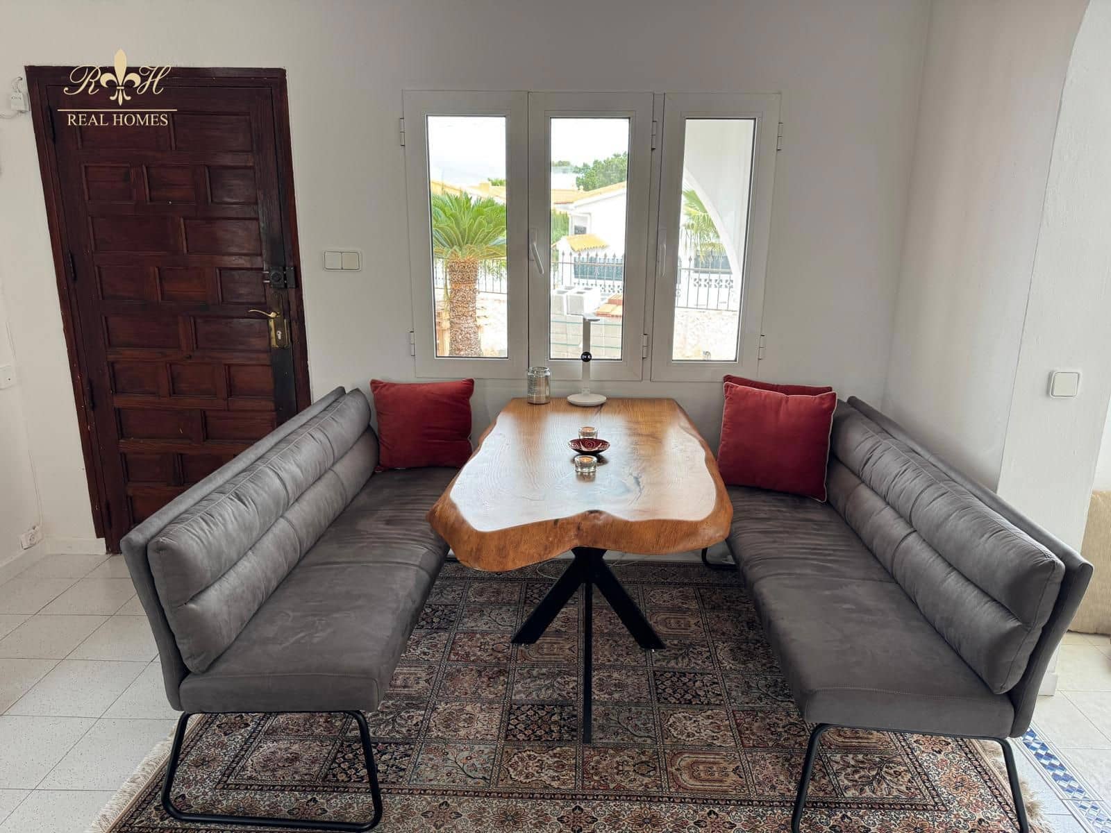 2 bedroom Villa for sale in Albir with garage - € 425,000 (Ref: 9676261)