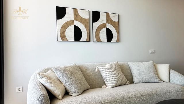 2 soverom Leilighet til salgs i Benidorm med svømmebasseng garasje - € 620 000 (Ref: 9720304)