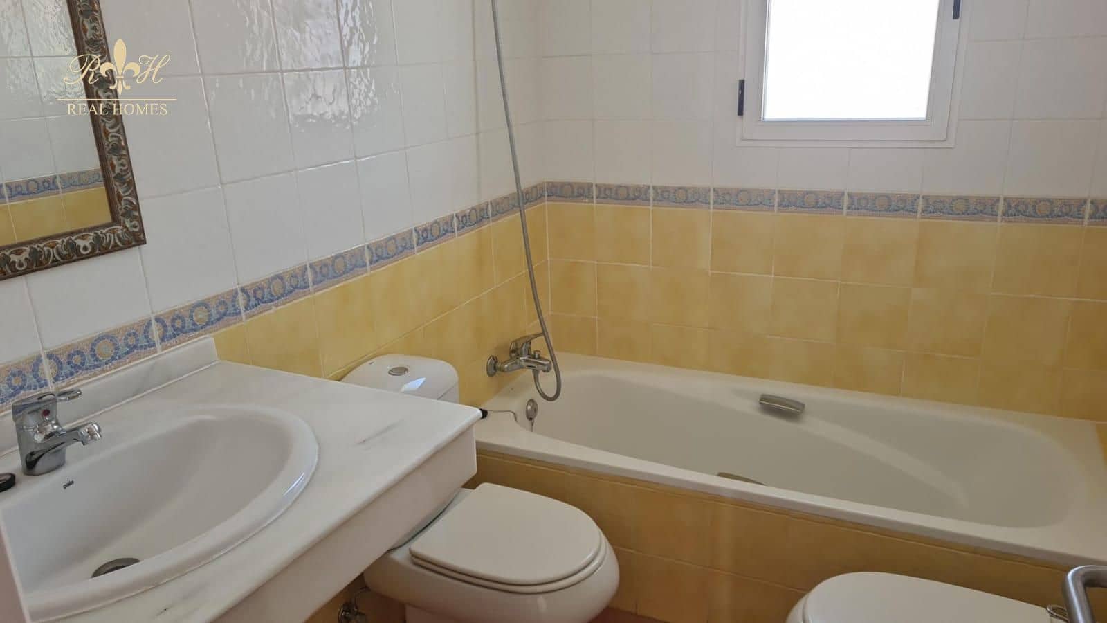 3 bedroom Villa for sale in La Nucia - € 375,000 (Ref: 9720696)