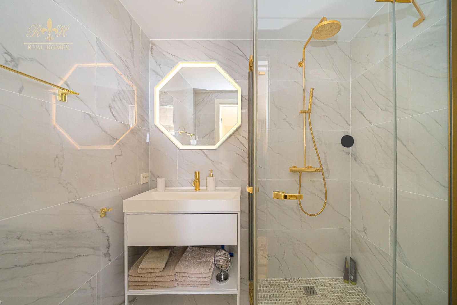 2 soveværelse Penthouse til salg i Altea med swimmingpool garage - € 1.300.000 (Ref: 9776887)