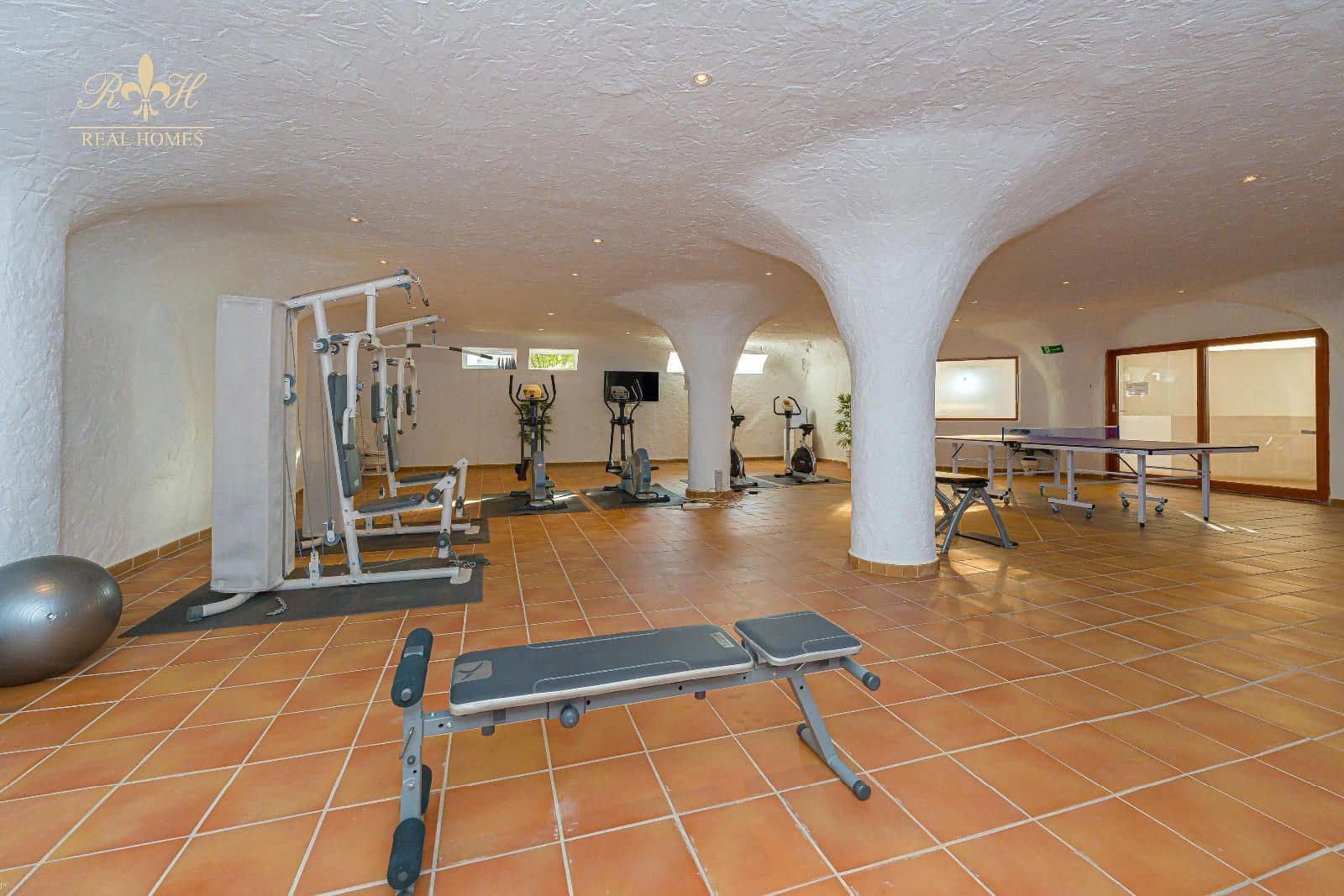2 soveværelse Penthouse til salg i Altea med swimmingpool garage - € 1.300.000 (Ref: 9776887)
