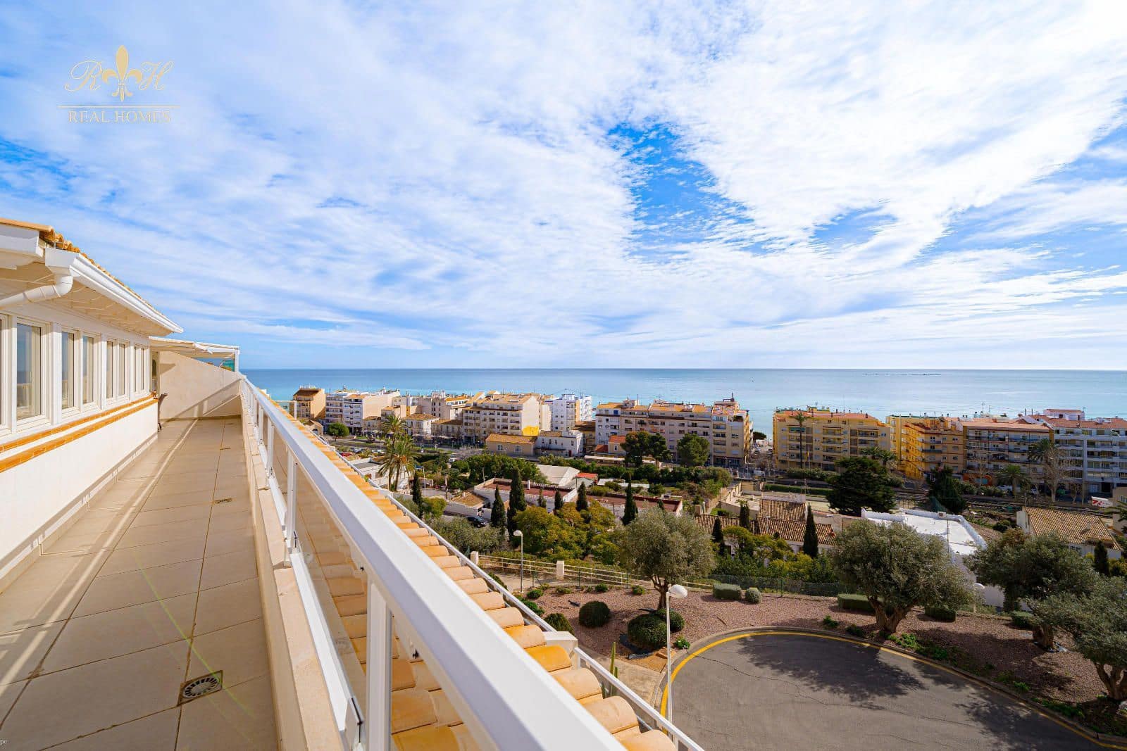 2 chambre Penthouse à vendre à Altea avec piscine garage - 699 000 € (Ref: 9776888)