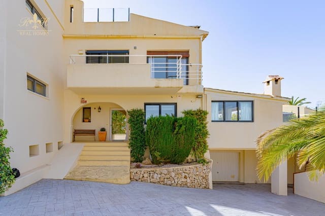 3 soverom Hus til salgs i Albir, Alfaz del Pi / L'Alfàs del Pi med svømmebasseng - € 745 000 (Ref: 9779000)