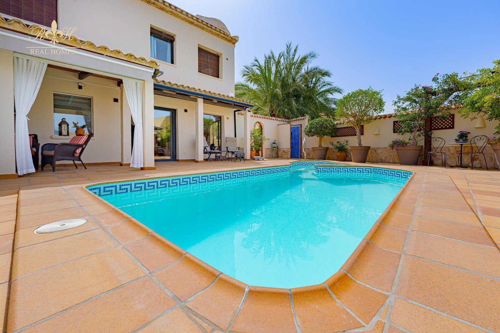 3 soverom Hus til salgs i Albir med svømmebasseng - € 745 000 (Ref: 9779000)