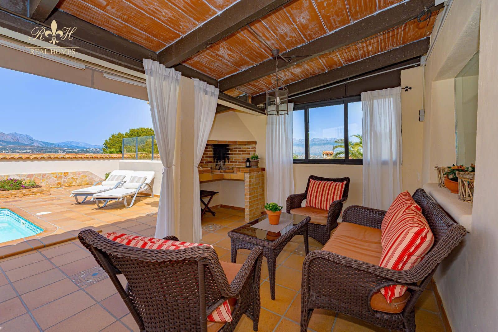 3 soverom Hus til salgs i Albir med svømmebasseng - € 745 000 (Ref: 9779000)