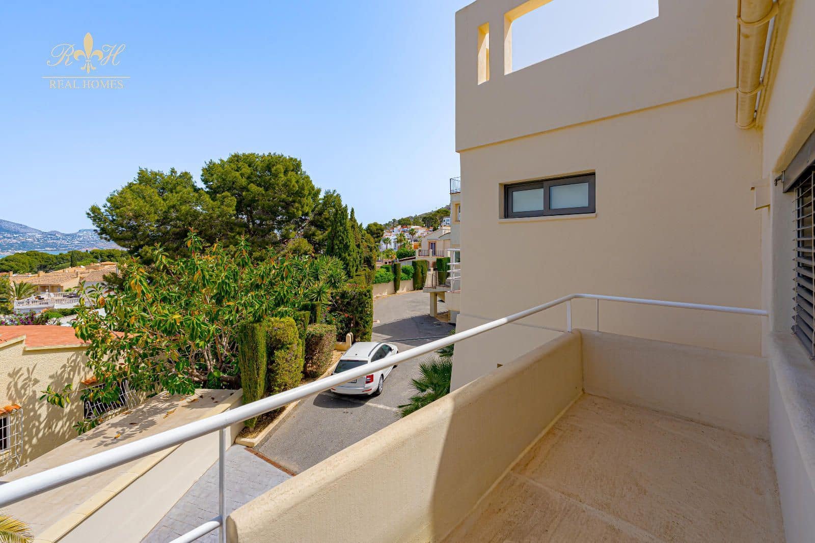 3 soverom Hus til salgs i Albir med svømmebasseng - € 745 000 (Ref: 9779000)