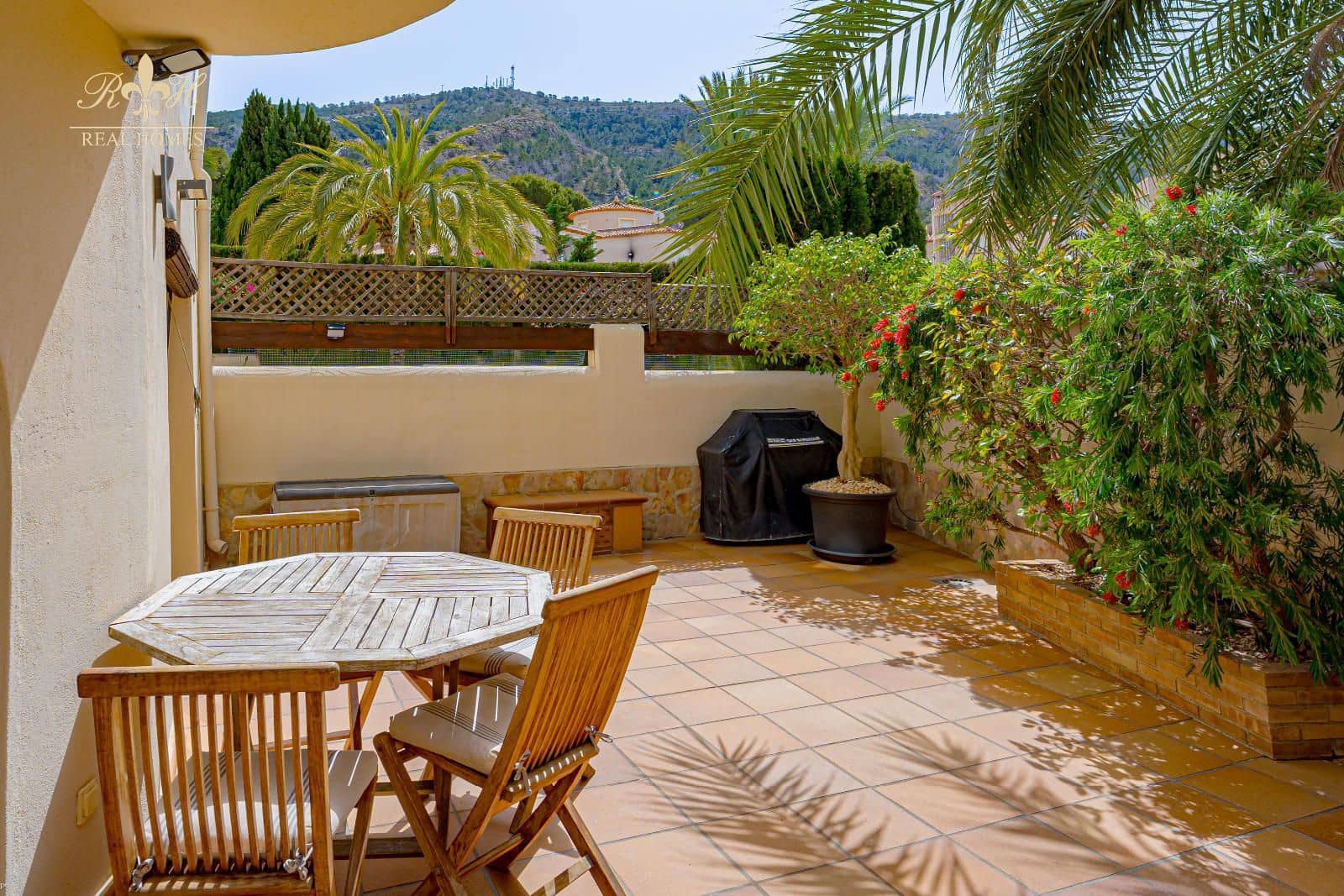 3 soverom Hus til salgs i Albir med svømmebasseng - € 745 000 (Ref: 9779000)