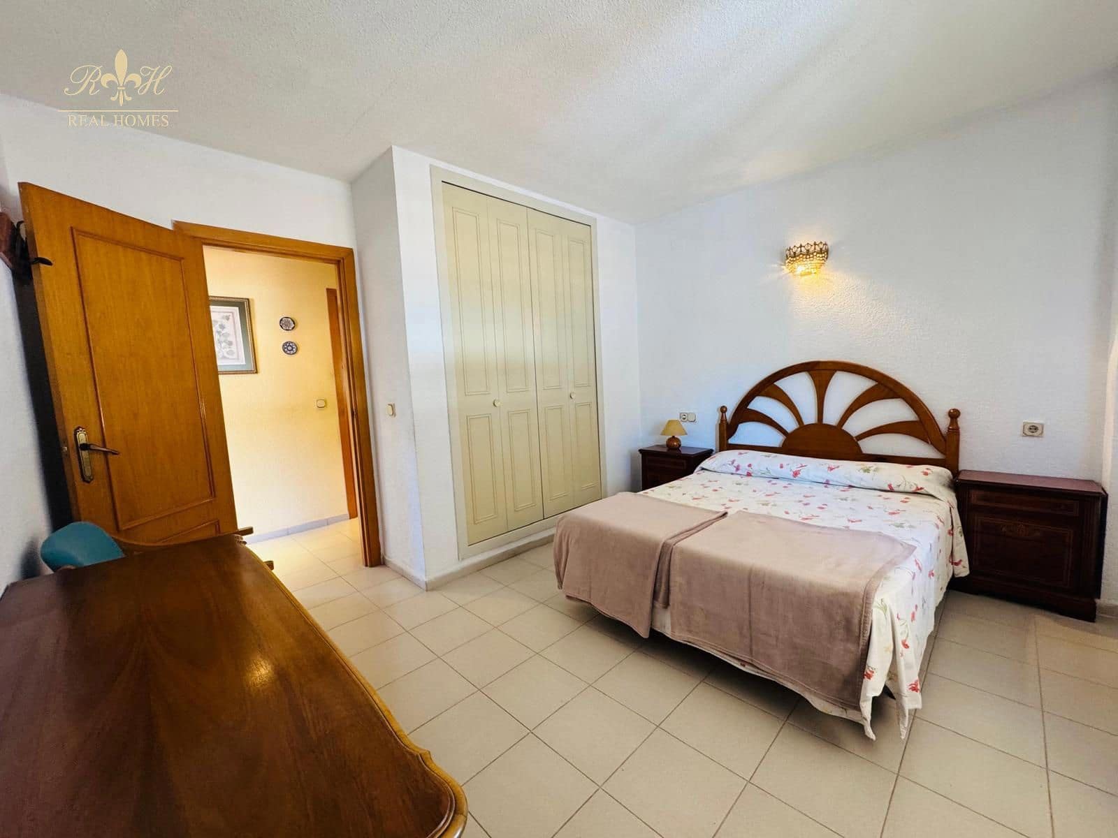 Appartement de 2 chambres à louer à Albir avec piscine - 1 200 € (Ref: 9781341)