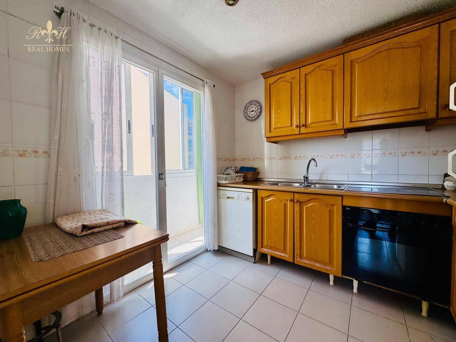 Appartement de 2 chambres à louer à Albir avec piscine - 1 200 € (Ref: 9781341)