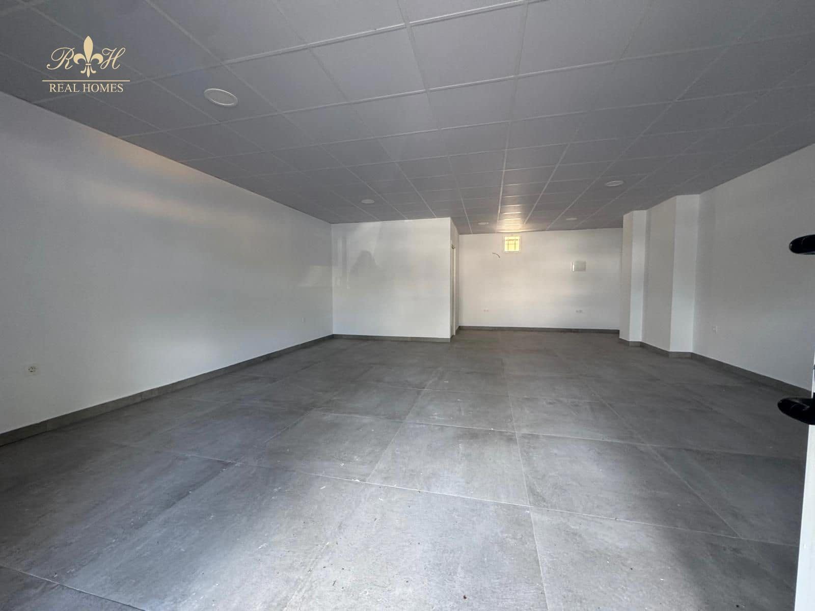 Erhverv til leje i Altea - € 1.000 (Ref: 9787665)