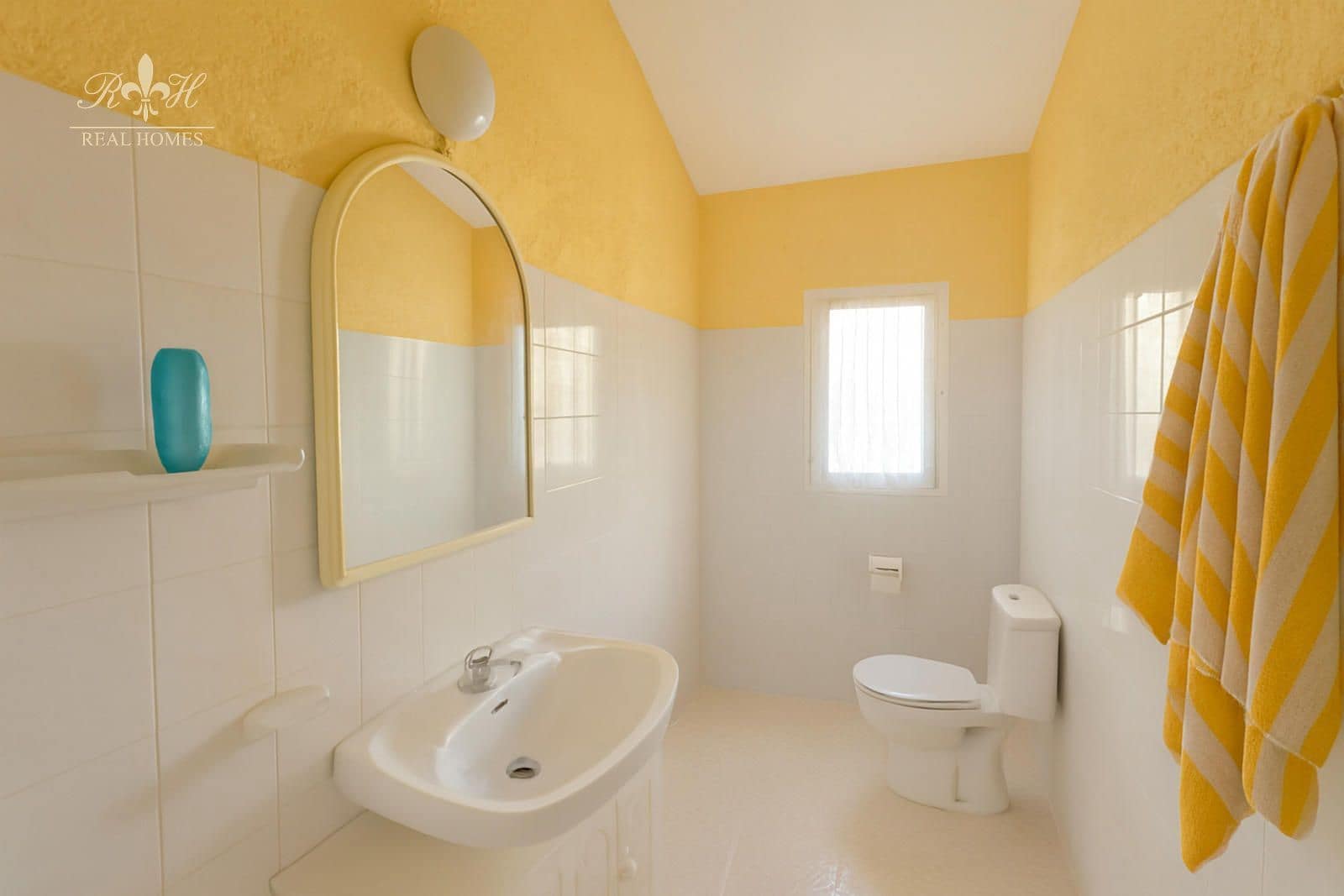 Villa til salg i Confrides - € 149.000 (Ref: 9795604)