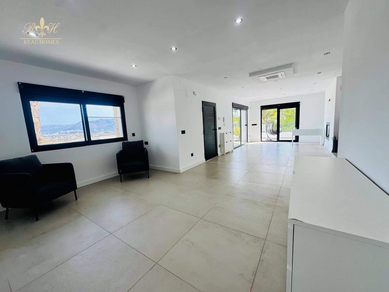 5 slaapkamer Villa te huur in Albir met zwembad garage - € 5.000 (Ref: 9806955)