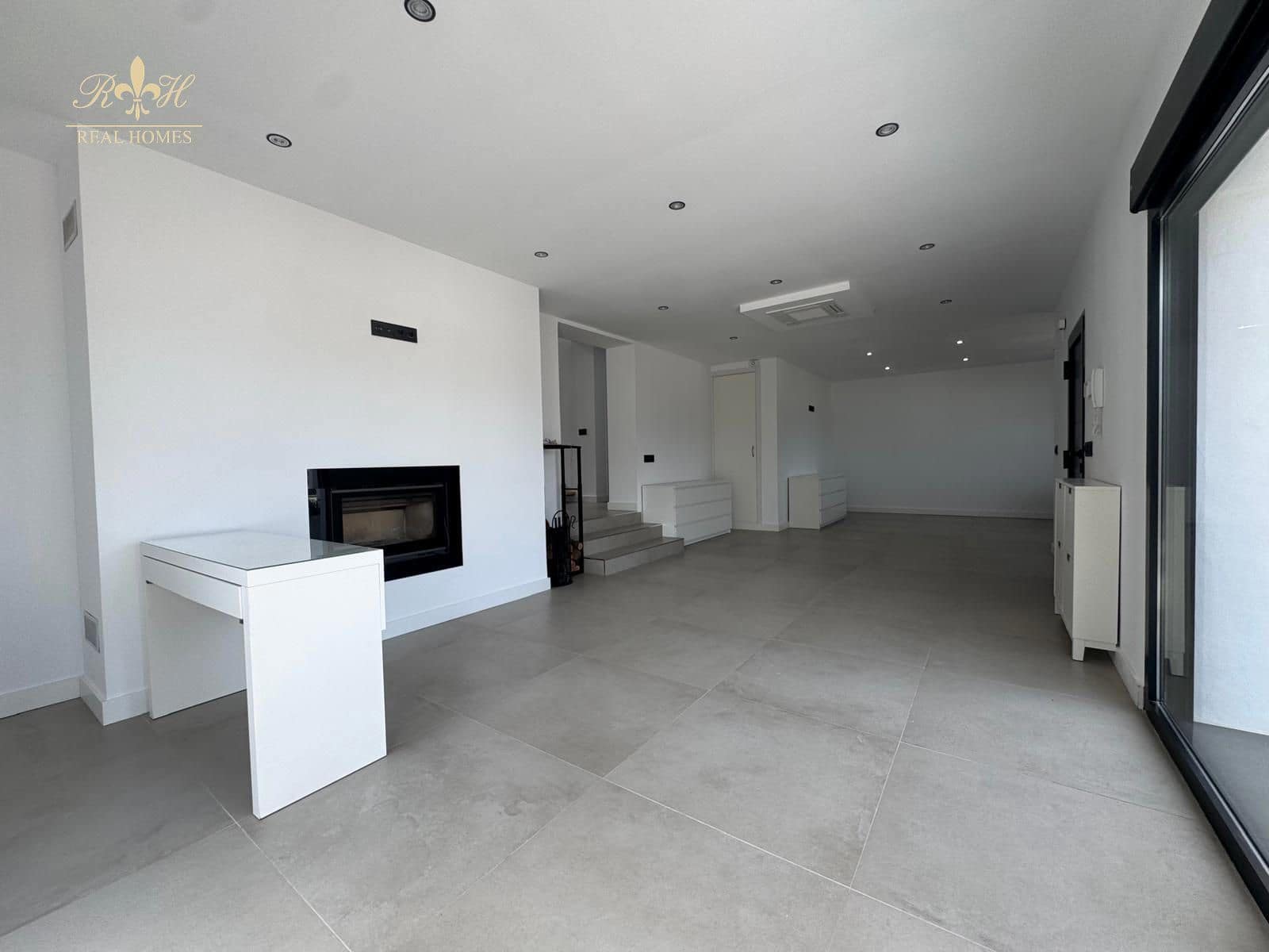 5 slaapkamer Villa te huur in Albir met zwembad garage - € 5.000 (Ref: 9806955)