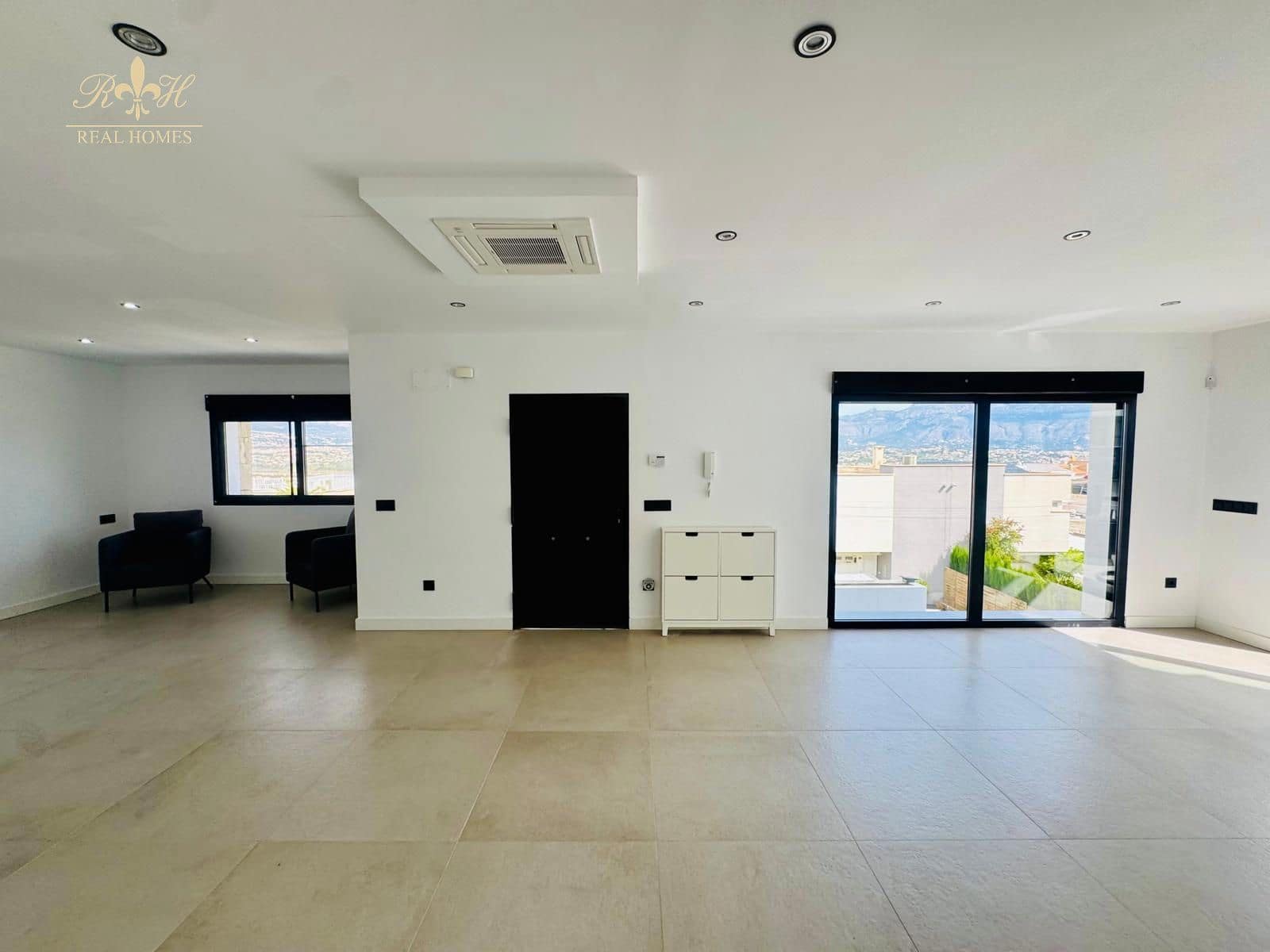 5 slaapkamer Villa te huur in Albir met zwembad garage - € 5.000 (Ref: 9806955)