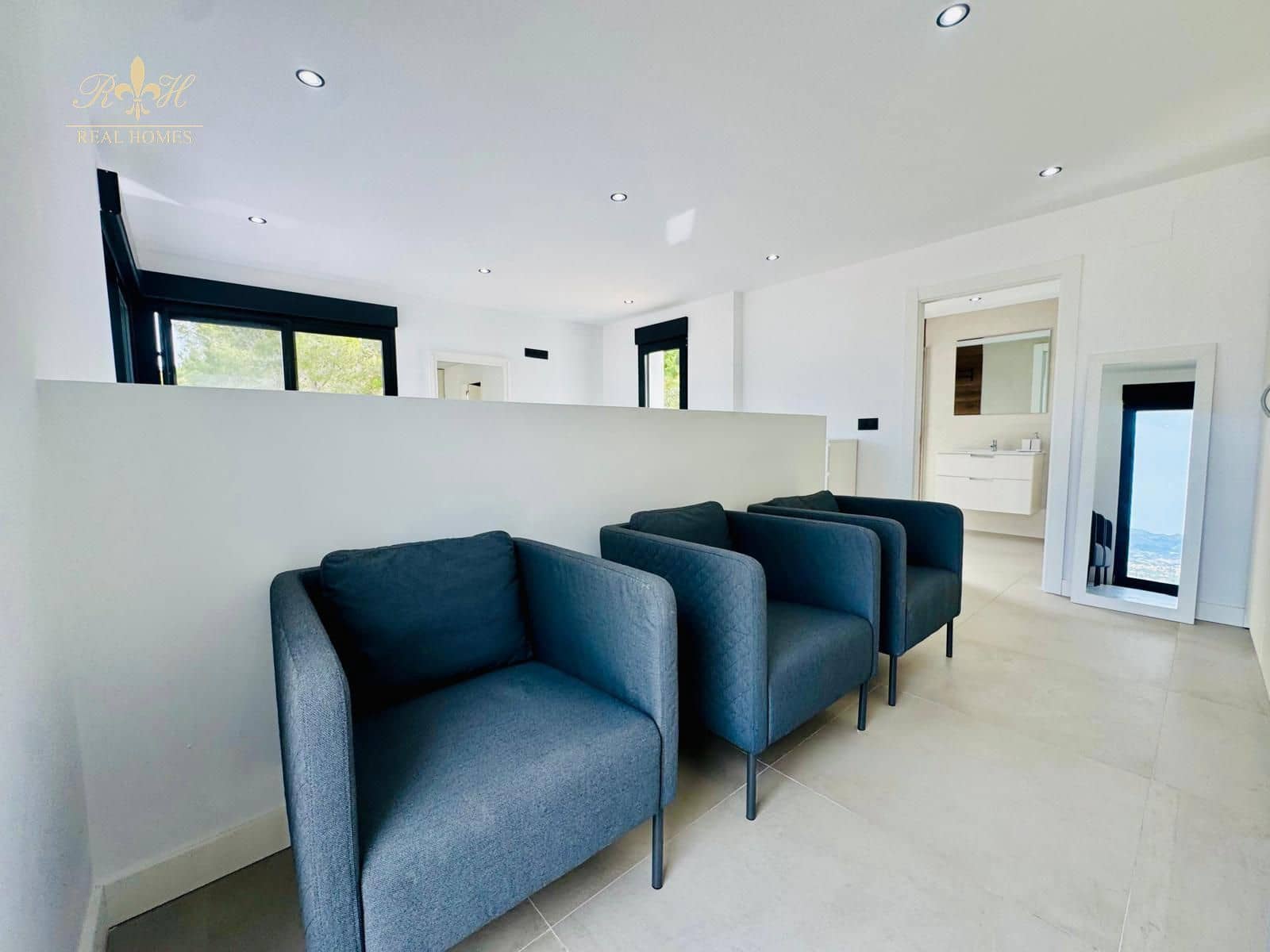 5 slaapkamer Villa te huur in Albir met zwembad garage - € 5.000 (Ref: 9806955)