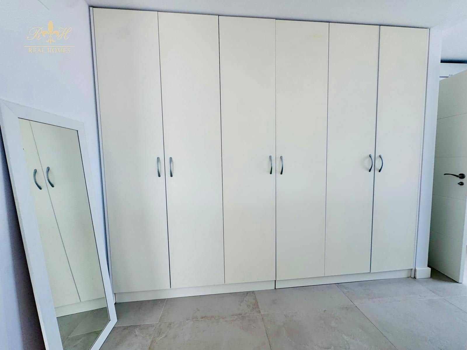 5 slaapkamer Villa te huur in Albir met zwembad garage - € 5.000 (Ref: 9806955)