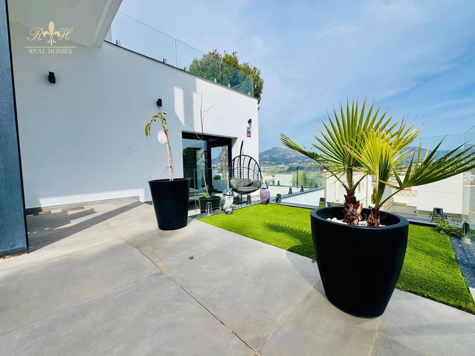 5 slaapkamer Villa te huur in Albir met zwembad garage - € 5.000 (Ref: 9806955)