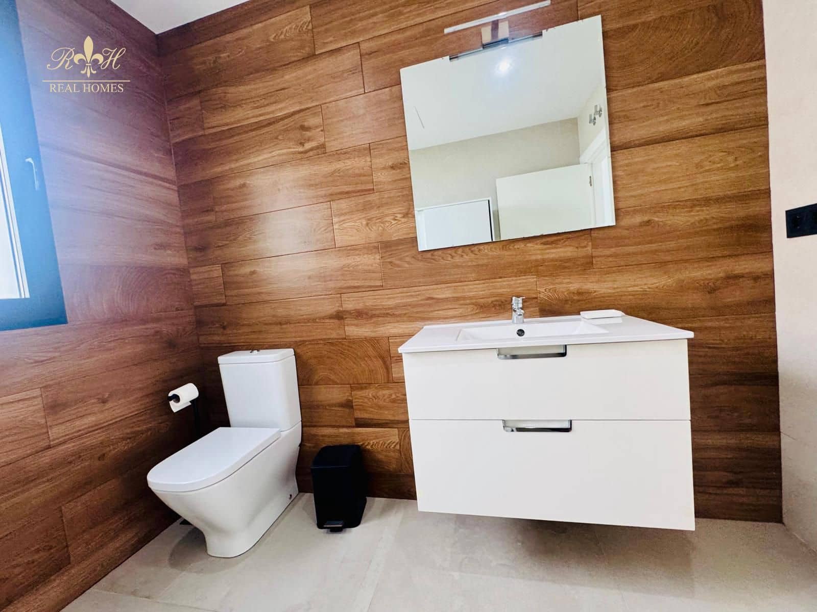 5 slaapkamer Villa te huur in Albir met zwembad garage - € 5.000 (Ref: 9806955)