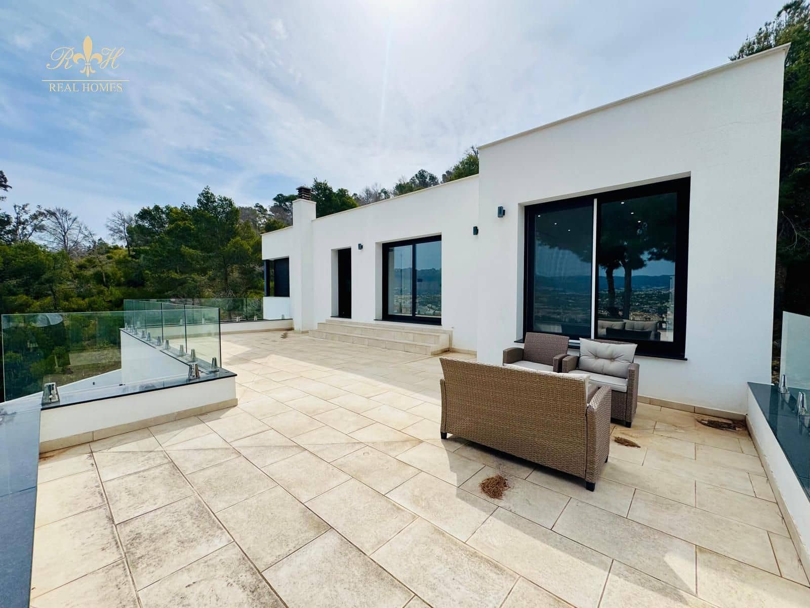 5 slaapkamer Villa te huur in Albir met zwembad garage - € 5.000 (Ref: 9806955)