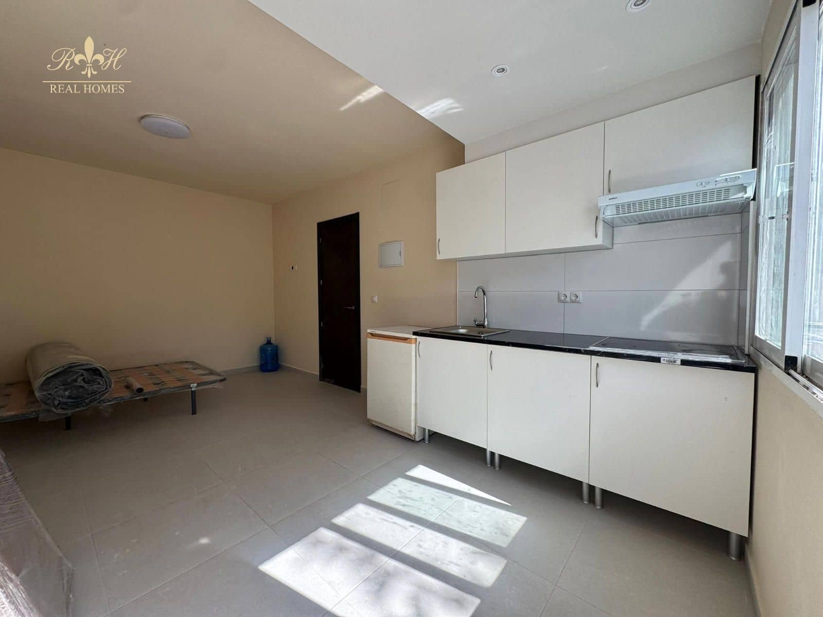Appartamento da affittare in Alfaz del Pi / L'Alfas del Pi con piscina - 500 € (Rif: 9816491)