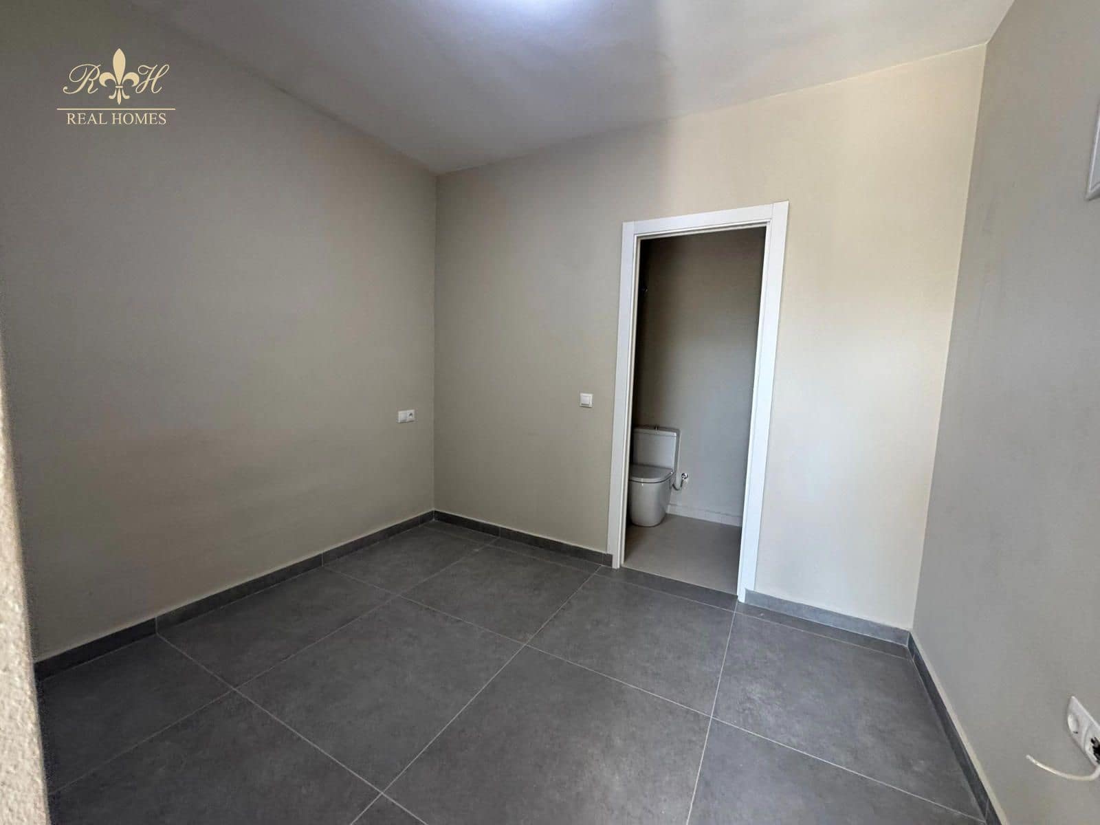 Appartamento da affittare in Alfaz del Pi / L'Alfas del Pi con piscina - 500 € (Rif: 9816491)