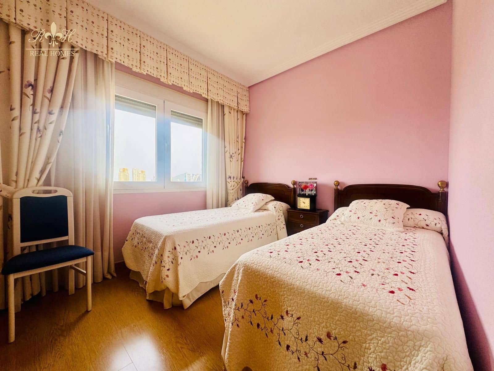 4 camera da letto Appartamento in vendita in Benidorm con piscina - 685.000 € (Rif: 9816492)