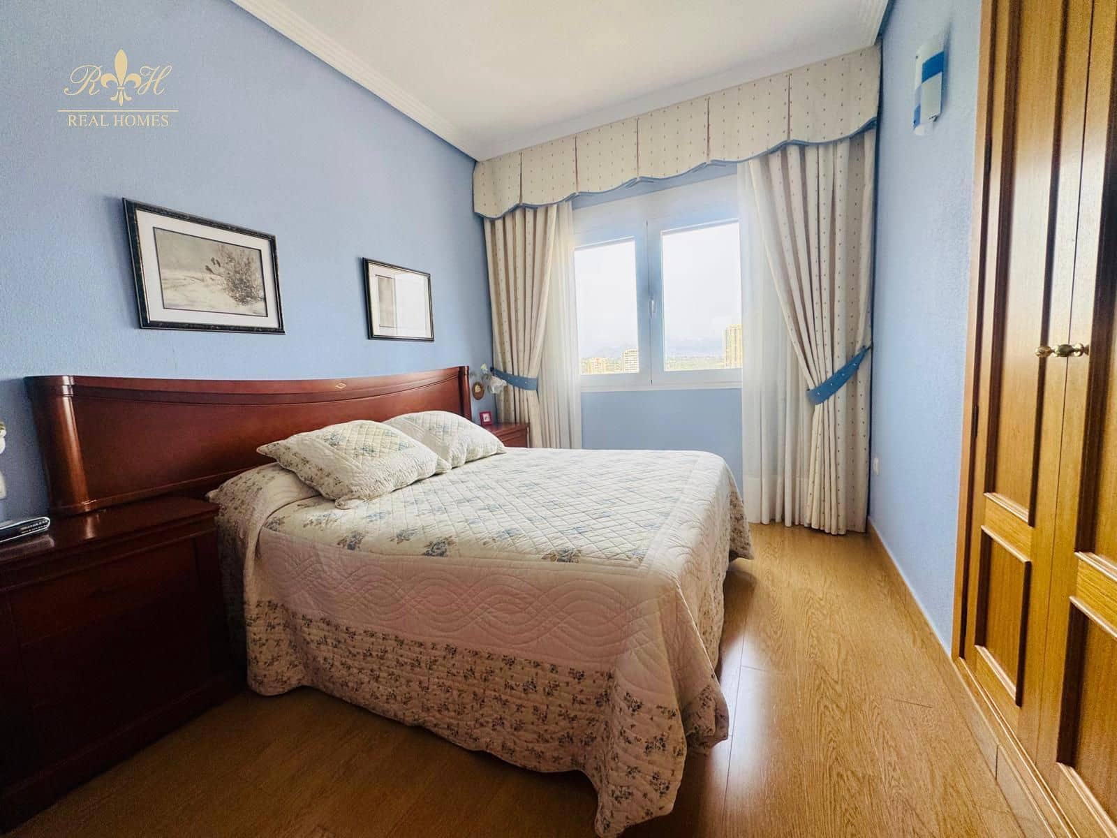 4 camera da letto Appartamento in vendita in Benidorm con piscina - 685.000 € (Rif: 9816492)