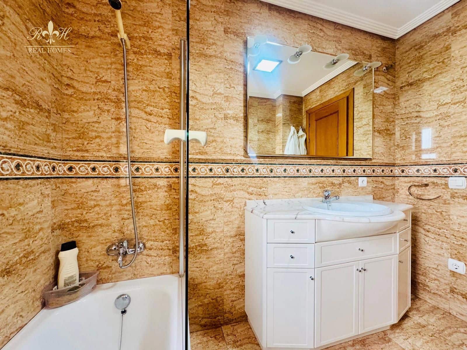 4 camera da letto Appartamento in vendita in Benidorm con piscina - 685.000 € (Rif: 9816492)