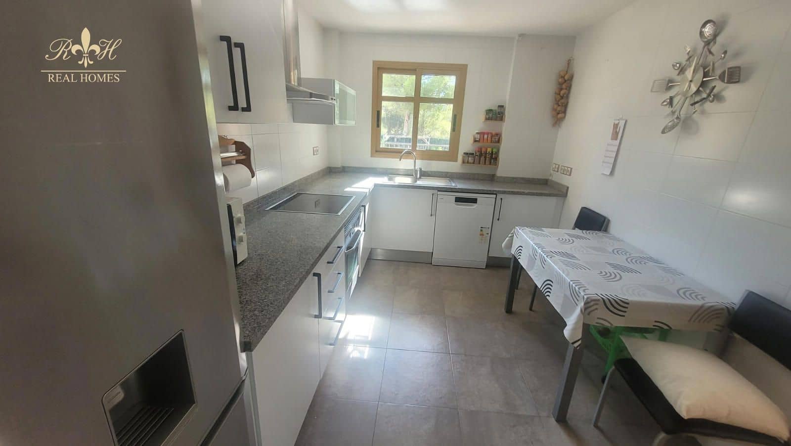 3 makuuhuone Huvila myytävänä paikassa Finestrat mukana uima-altaan - 599 000 € (Ref: 9821573)
