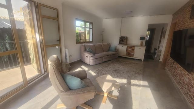 3 makuuhuone Huvila myytävänä paikassa Finestrat mukana uima-altaan - 599 000 € (Ref: 9821573)