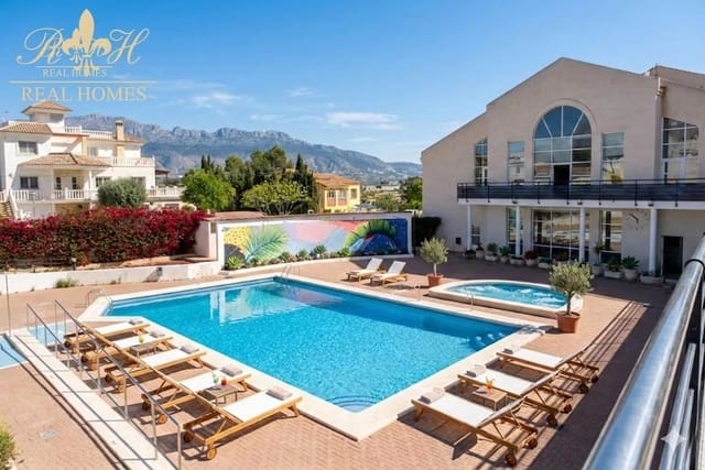 2 soveværelse Lejlighed til leje i Alfaz del Pi / L'Alfàs del Pi med swimmingpool - € 1.600 (Ref: 9866141)