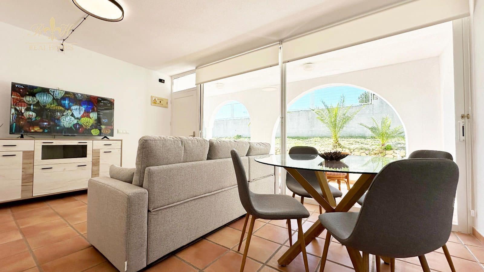 2 bedroom Flat for rent in Alfaz del Pi / L'Alfas del Pi with pool - € 1,600 (Ref: 9866141)