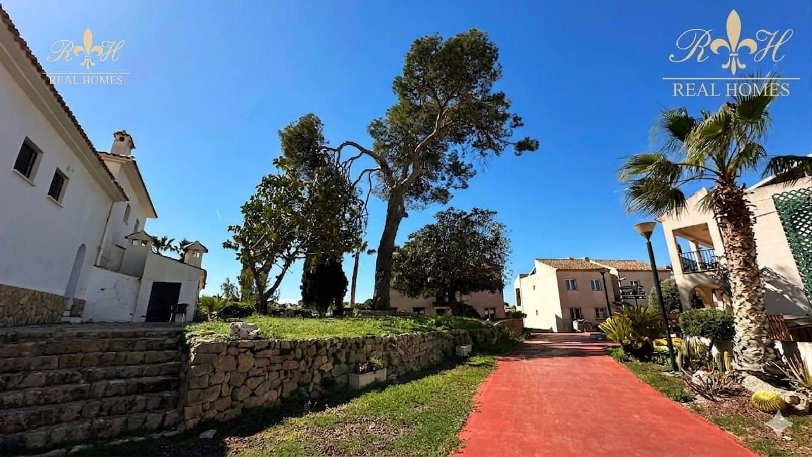 2 bedroom Flat for rent in Alfaz del Pi / L'Alfas del Pi with pool - € 1,600 (Ref: 9866141)
