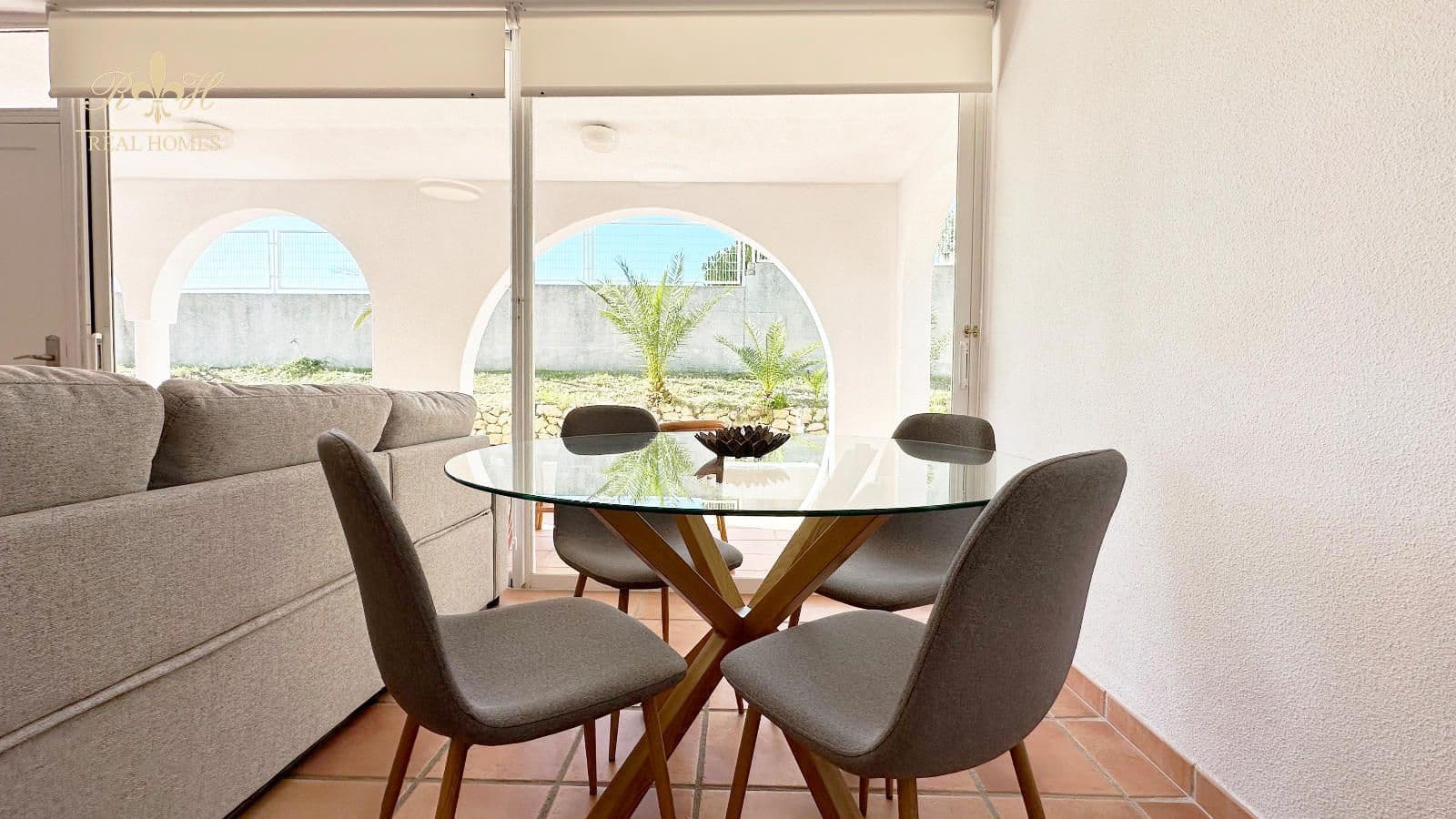 2 bedroom Flat for rent in Alfaz del Pi / L'Alfas del Pi with pool - € 1,600 (Ref: 9866141)