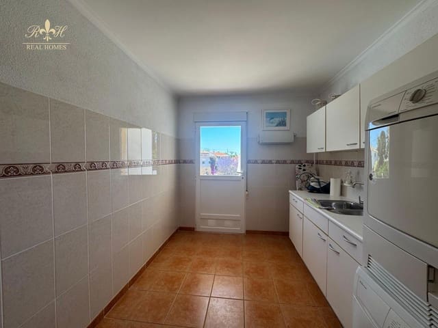 4 sypialnia Willa na sprzedaż w La Nucia z basenem garażem - 525 000 € (Ref: 9873989)