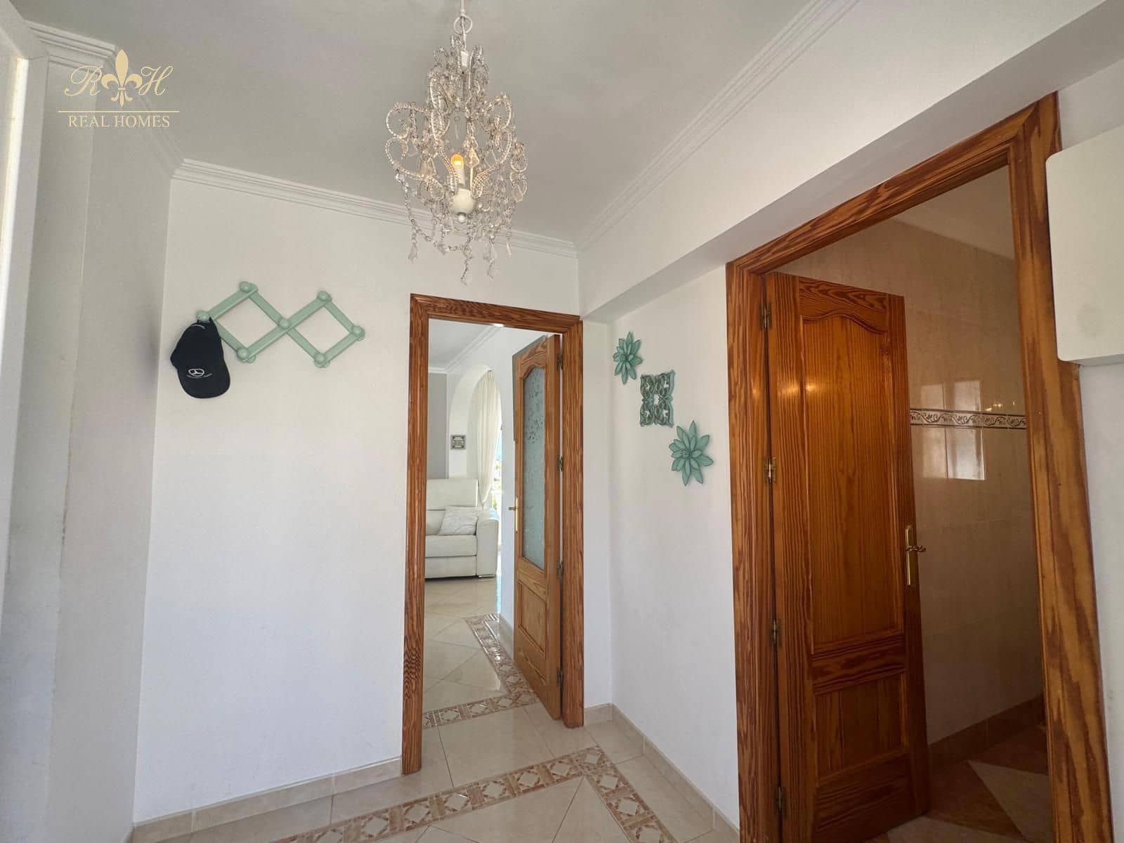 4 sypialnia Willa na sprzedaż w La Nucia z basenem garażem - 525 000 € (Ref: 9873989)