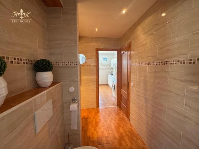 4 sypialnia Willa na sprzedaż w La Nucia z basenem garażem - 525 000 € (Ref: 9873989)