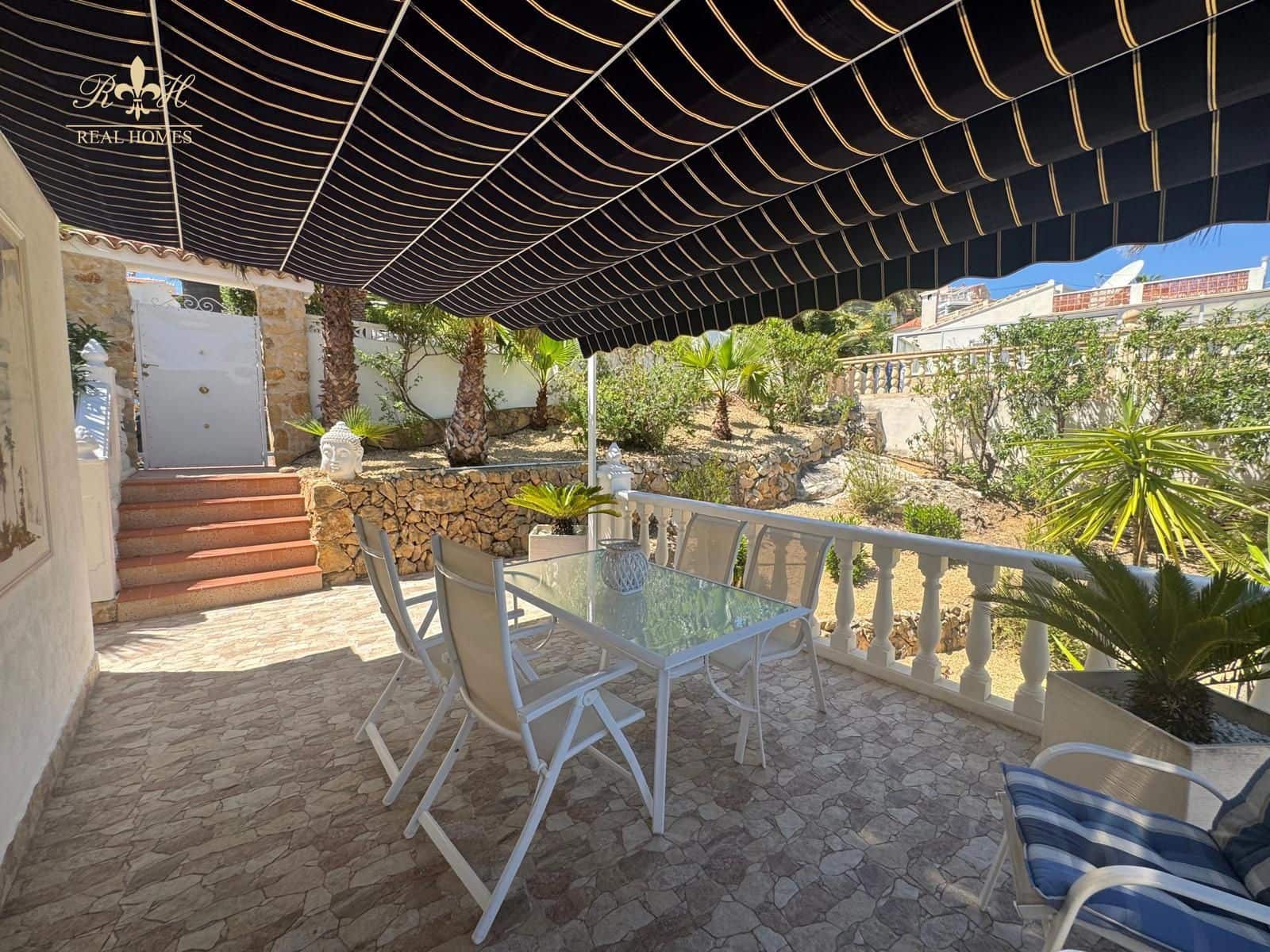 4 sypialnia Willa na sprzedaż w La Nucia z basenem garażem - 525 000 € (Ref: 9873989)
