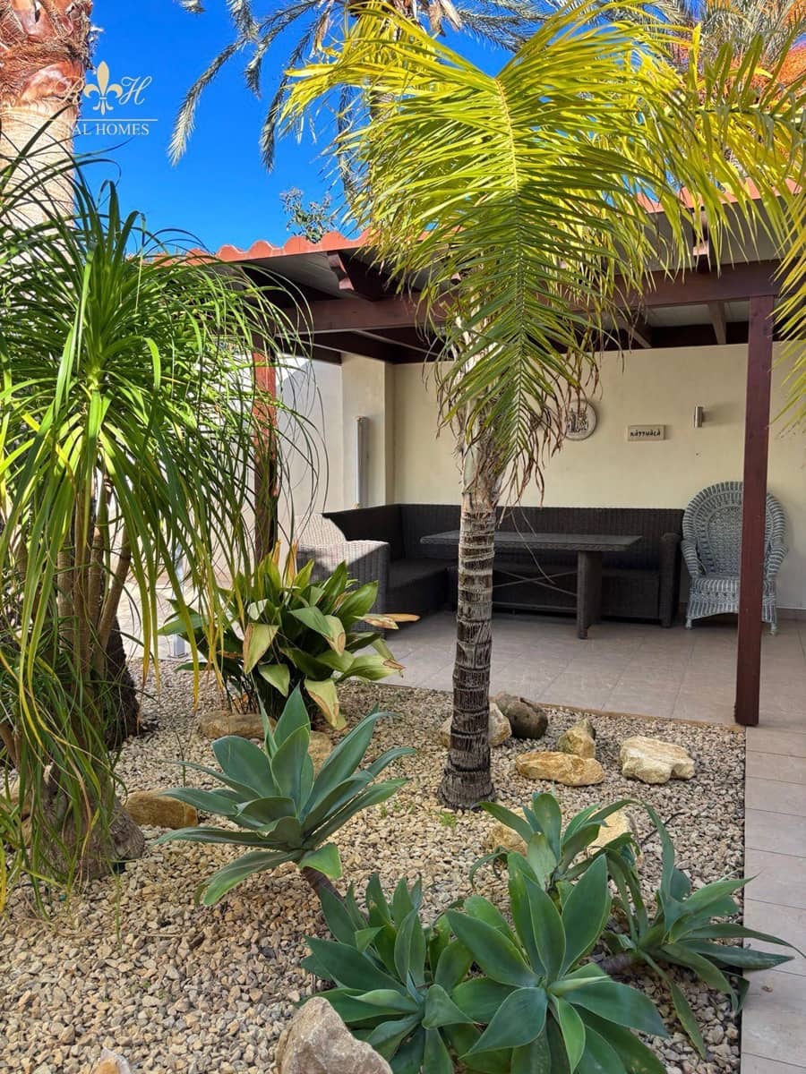 5 bedroom Townhouse for sale in Alfaz del Pi / L'Alfas del Pi with pool garage - € 595,000 (Ref: 9877223)