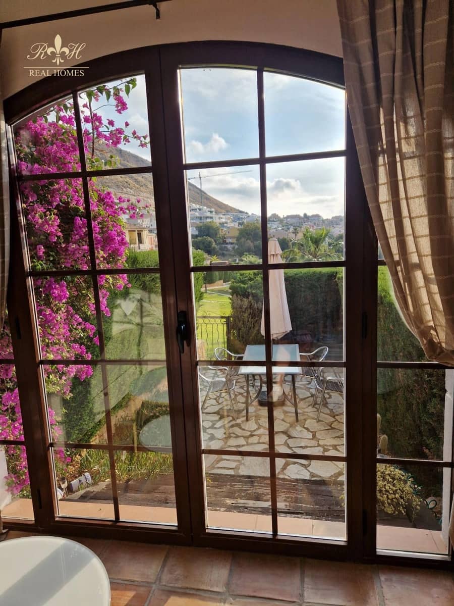 2 chambre Maison de Ville à vendre à Finestrat avec piscine - 335 000 € (Ref: 9877439)