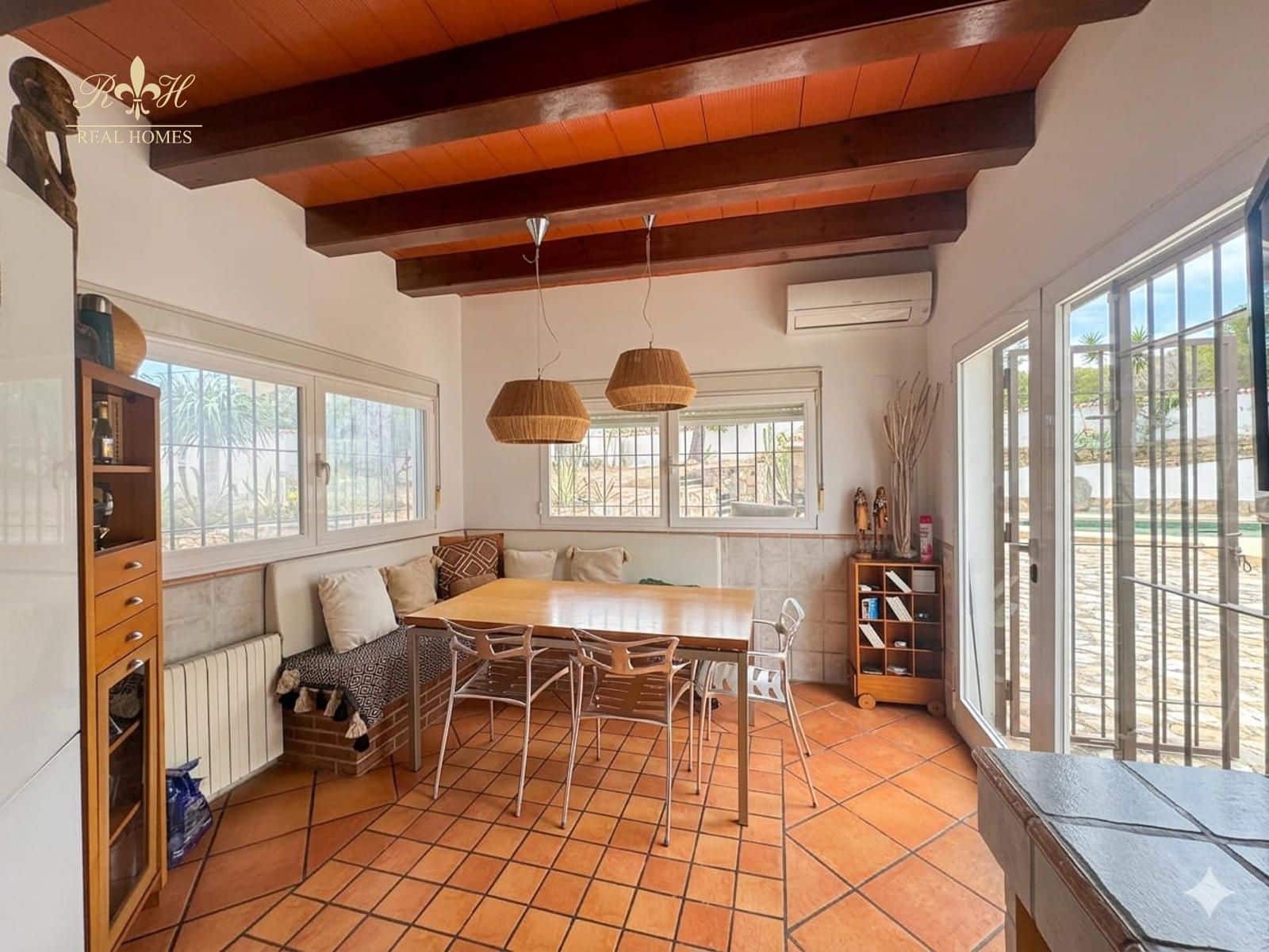 3 quarto Moradia para venda em La Nucia com piscina - 795 000 € (Ref: 9882588)