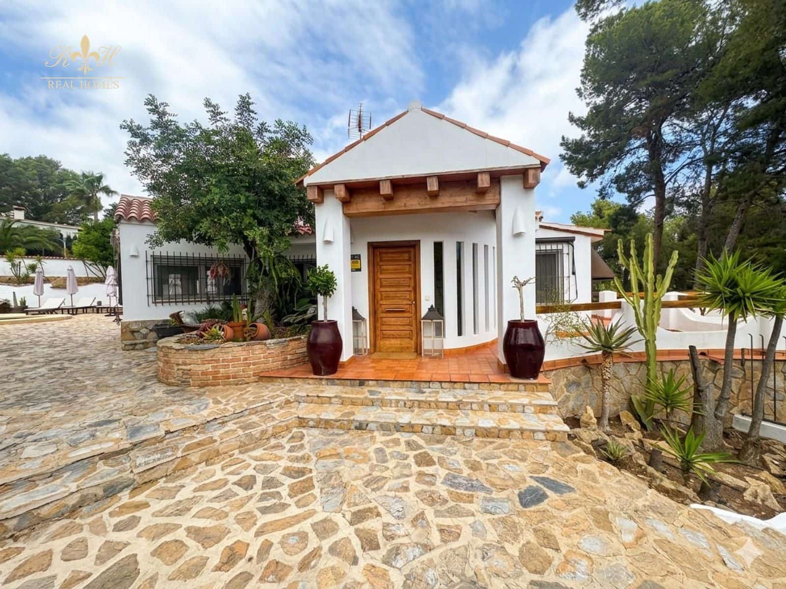 3 quarto Moradia para venda em La Nucia com piscina - 795 000 € (Ref: 9882588)
