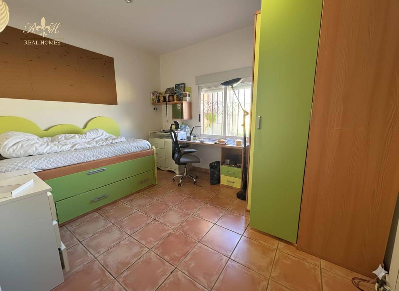 4 makuuhuone Huvila myytävänä paikassa Albir mukana uima-altaan - 635 000 € (Ref: 9909040)