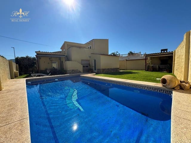 4 makuuhuone Huvila myytävänä paikassa Albir, Alfaz del Pi / L'Alfàs del Pi mukana uima-altaan - 635 000 € (Ref: 9909040)