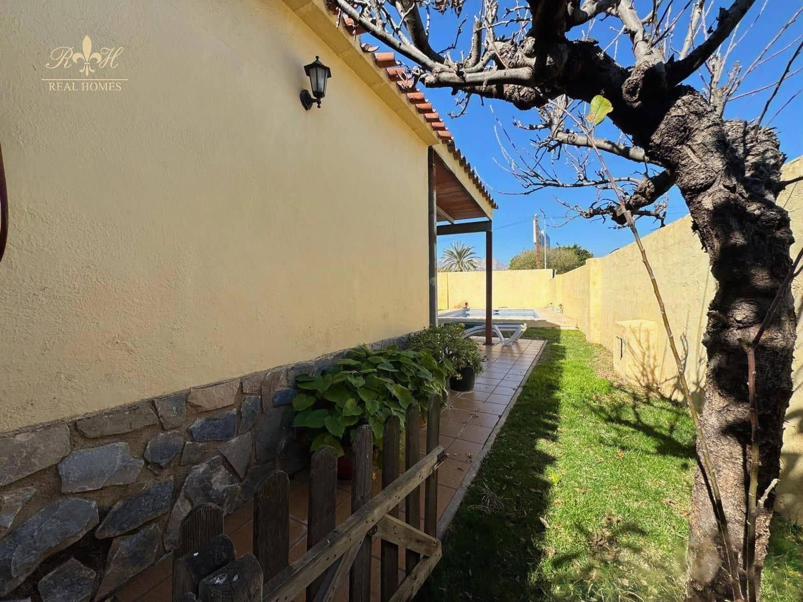 4 makuuhuone Huvila myytävänä paikassa Albir mukana uima-altaan - 635 000 € (Ref: 9909040)