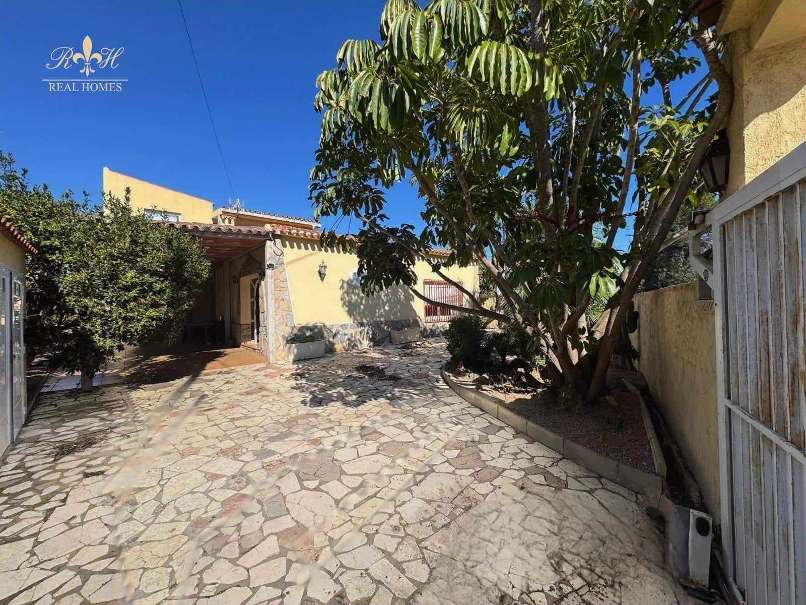 4 makuuhuone Huvila myytävänä paikassa Albir mukana uima-altaan - 635 000 € (Ref: 9909040)
