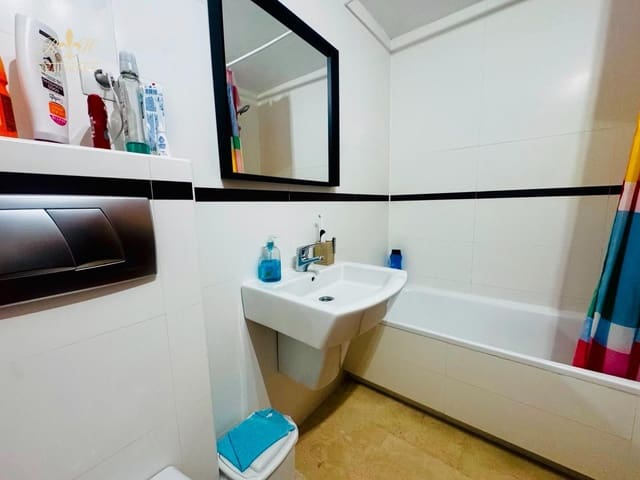 2 slaapkamer Flat te koop in Albir, Alfaz del Pi / L'Alfàs del Pi met zwembad garage - € 399.000 (Ref: 9911833)